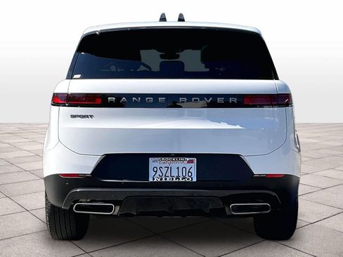 Used 2025 Land Rover Range Rover Sport S image 6