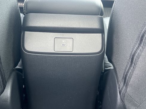 New 2026 Nissan Sentra SV w/ SV Convenience Package FWD image 20