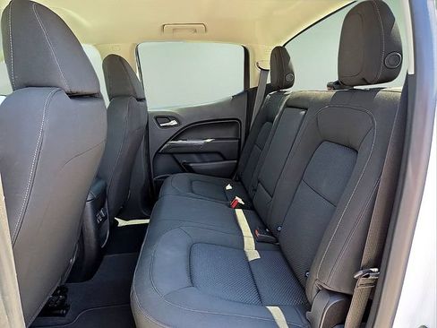 Used 2022 Chevrolet Colorado LT RWD image 13