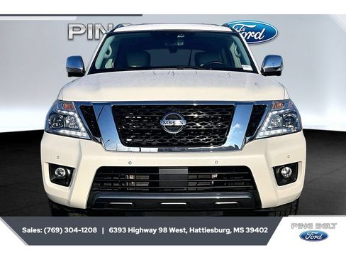 Used 2019 Nissan Armada Platinum w/ Captain's Chairs Package RWD image 3