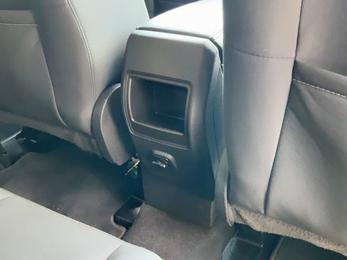 Used 2018 Ford Escape S FWD image 22