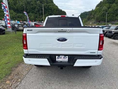 Used 2022 Ford F150 XLT w/ Equipment Group 302A High AWD/4WD image 4