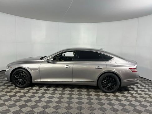 Used 2021 Genesis G80 2.5T image 8