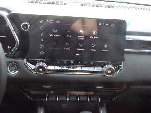 New 2026 GMC Canyon Elevation w/ Convenience Package image 14