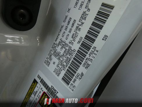 Used 2024 Toyota Tundra Limited AWD/4WD image 77