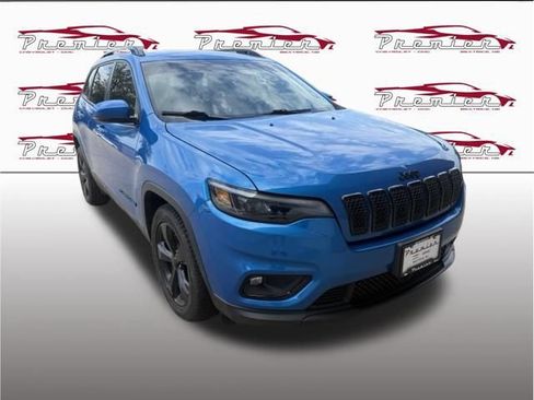 Used 2021 Jeep Cherokee Latitude Plus FWD image 9