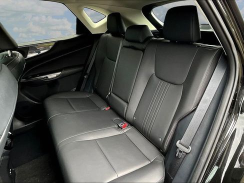 Used 2024 Lexus NX 250 FWD image 19