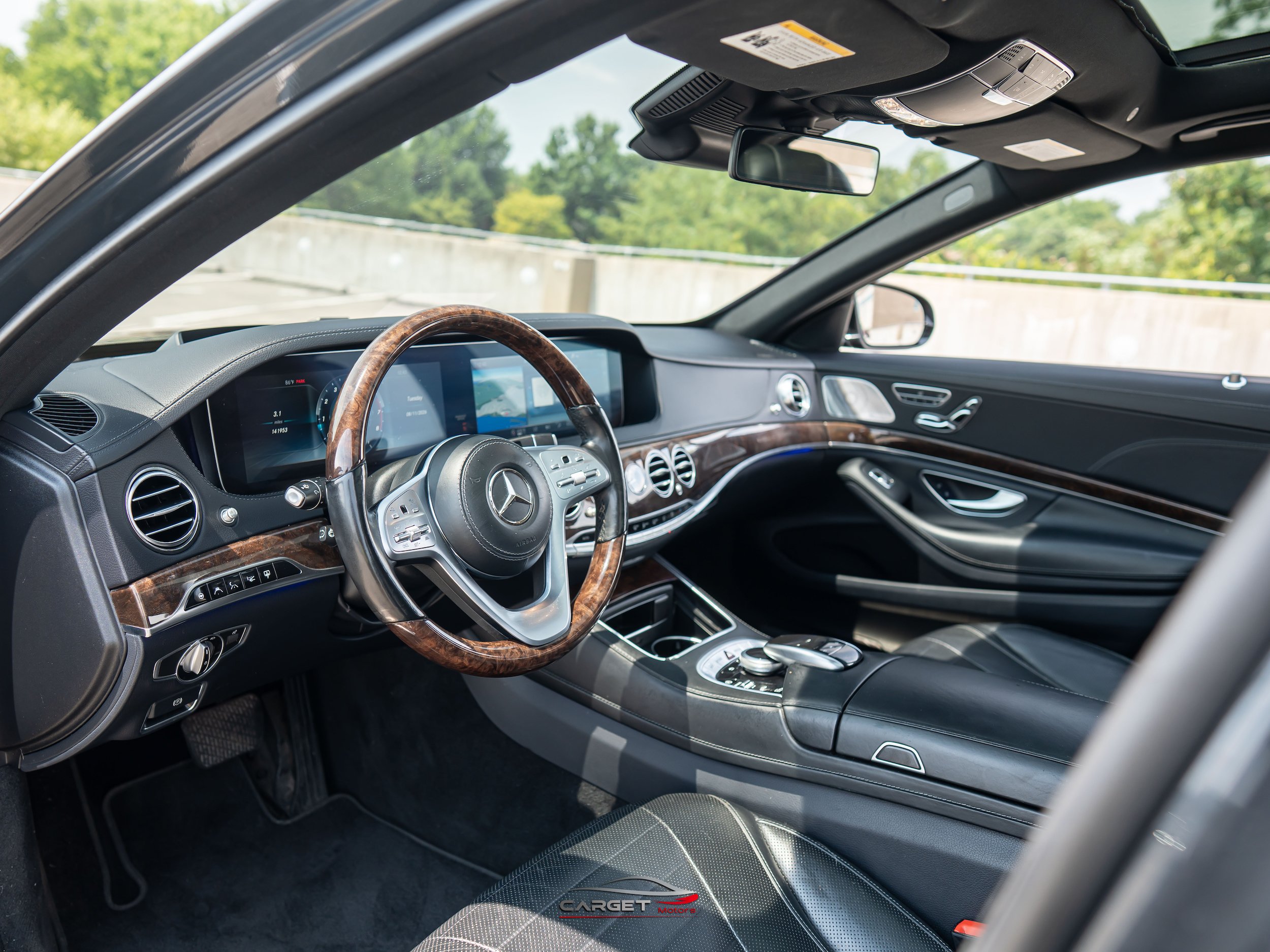 Used 2019 Mercedes-Benz S 560 4MATIC Sedan image 12