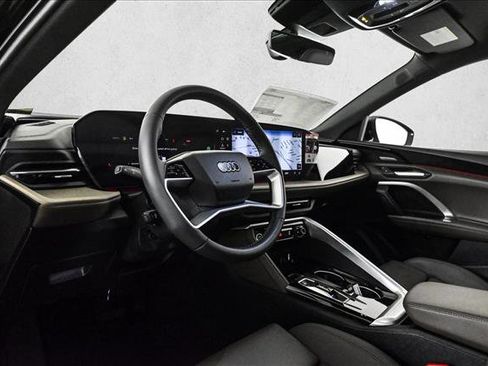 New 2025 Audi Q5 Premium Plus image 10