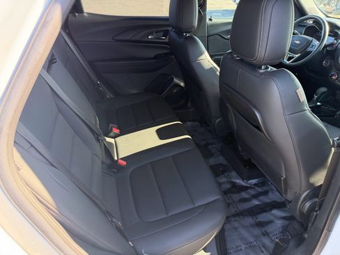 Used 2023 Chevrolet TrailBlazer ACTIV FWD image 22