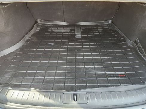 Used 2022 Genesis G70 2.0T w/ Prestige Package image 32