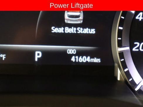 Used 2023 Toyota Highlander XLE image 18