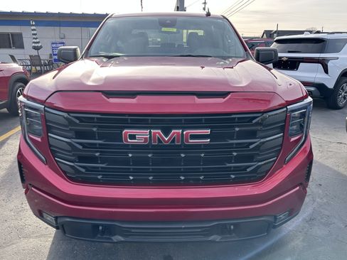 Used 2024 GMC Sierra 1500 Elevation image 7