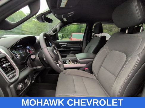 Used 2020 RAM 1500 Big Horn AWD/4WD image 9