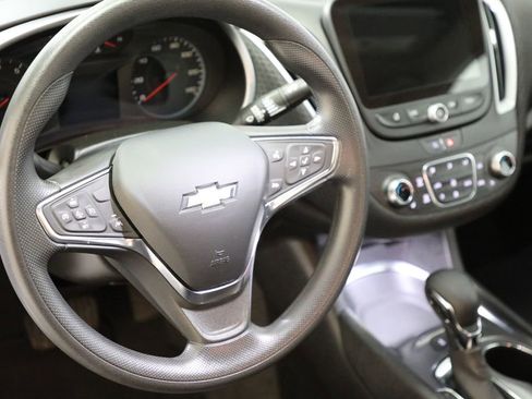 Used 2024 Chevrolet Malibu LT FWD image 4