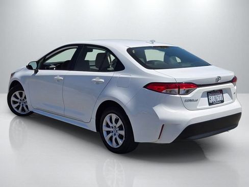 Used 2024 Toyota Corolla LE FWD image 6