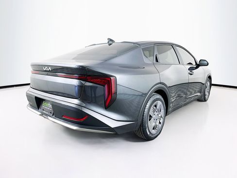 Used 2025 Kia K4 LX image 9