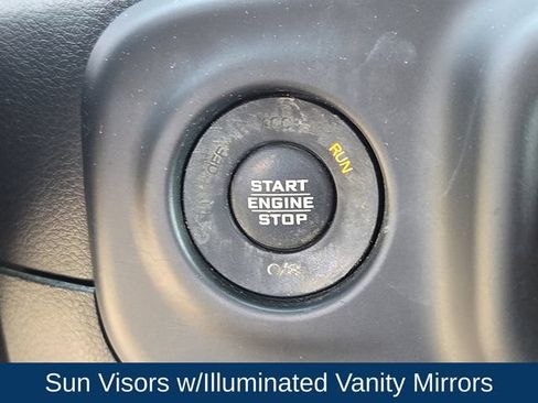 Used 2018 Jeep Wrangler Unlimited Sport S AWD/4WD image 11