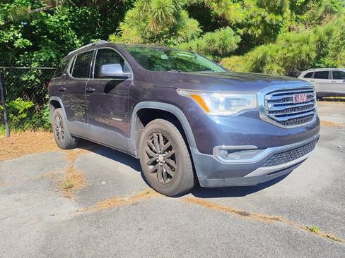 Used 2019 GMC Acadia SLT FWD image 3