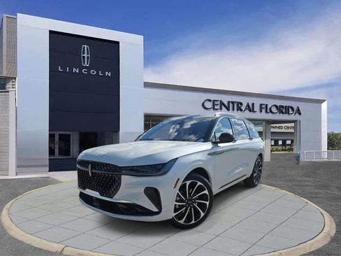 New 2026 Lincoln Nautilus Black Label AWD/4WD image 28