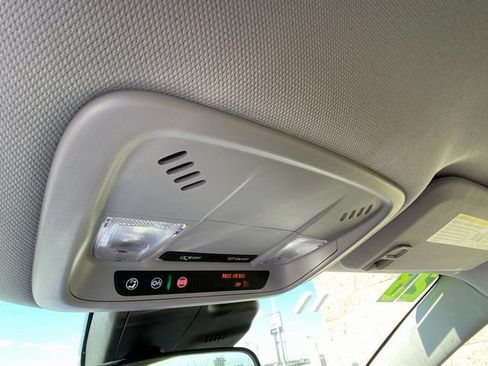 Used 2023 Chevrolet Malibu LT image 23