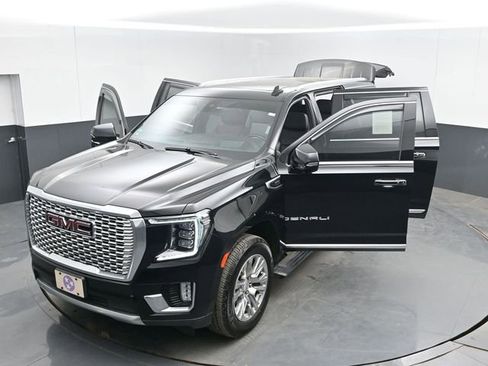 Used 2022 GMC Yukon XL Denali w/ Max Trailering Package AWD/4WD image 53