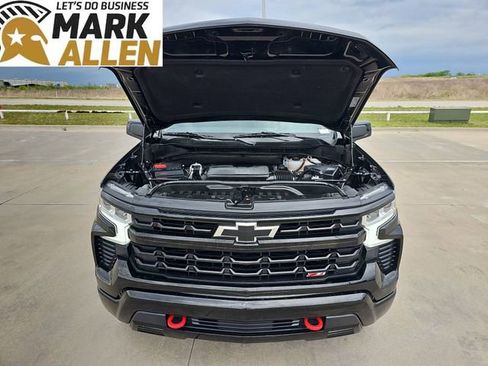 Used 2024 Chevrolet Silverado 1500 LT Trail Boss w/ Convenience Package II AWD/4WD image 30