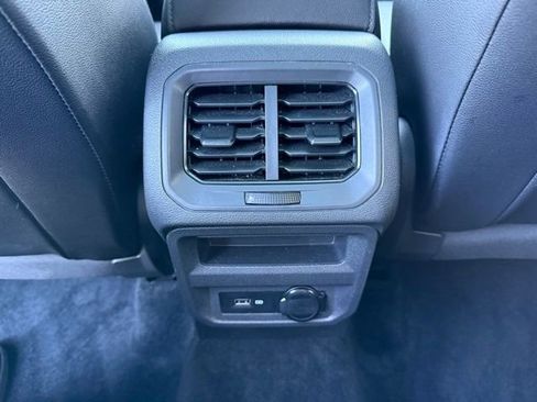 Certified 2020 Volkswagen Tiguan SEL image 26