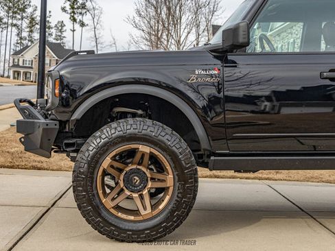 Used 2023 Ford Bronco 4-Door image 4