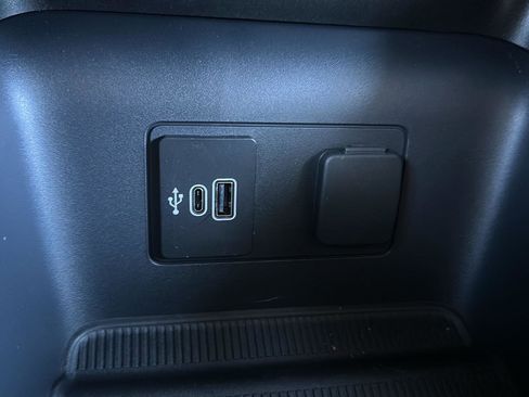 New 2026 Ford Explorer Active w/ Active Comfort Package image 19