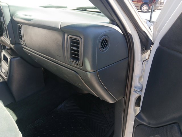 Used 2001 Chevrolet Silverado 2500 LS RWD image 16