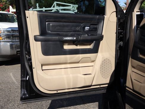 Used 2018 RAM 2500 Limited AWD/4WD image 17