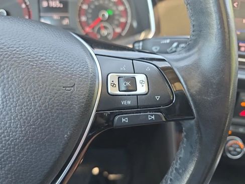 Used 2019 Volkswagen Jetta SE FWD image 19