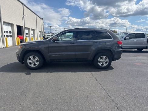 Used 2014 Jeep Grand Cherokee Laredo w/ Quick Order Package 23E image 2