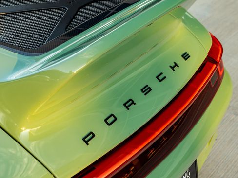 Used 1995 Porsche 911 Coupe image 36