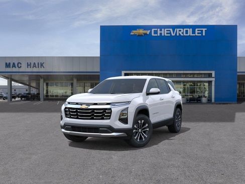 New 2027 Chevrolet Equinox LT FWD image 8