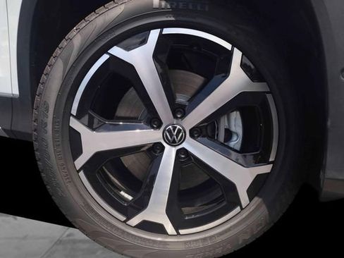 New 2026 Volkswagen Tiguan SE AWD/4WD image 3