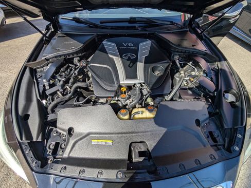Used 2018 INFINITI Q50 Luxe w/ Essential Package (3.0T Luxe) image 10
