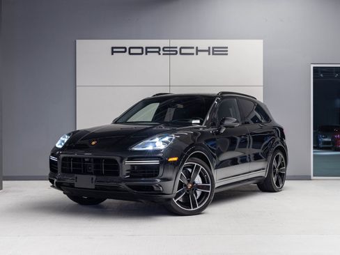 Certified 2023 Porsche Cayenne Turbo image 1
