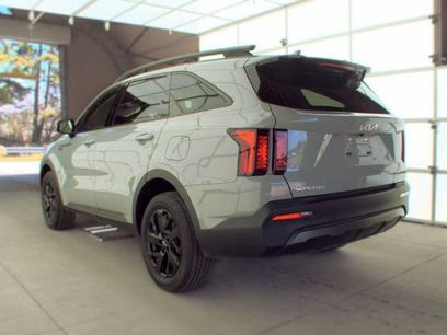 Used 2023 Kia Sorento S w/ Panoramic Sunroof Package