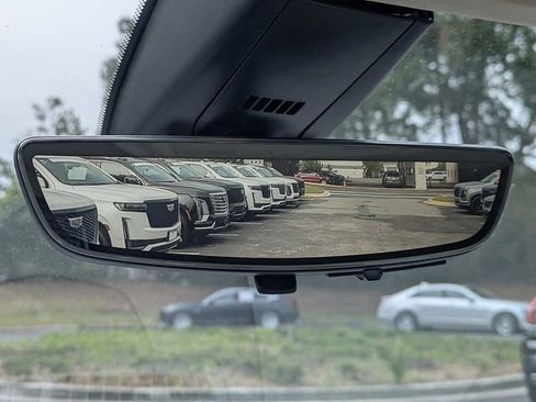 Certified 2023 Cadillac XT6 Premium Luxury w/ Technology Package FWD image 40