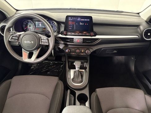 Used 2024 Kia Forte LXS FWD image 34