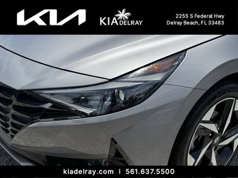Used 2023 Hyundai Elantra Limited w/ Cargo Package FWD image 6