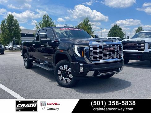 Used 2025 GMC Sierra 2500 Denali w/ Technology Package AWD/4WD image 1