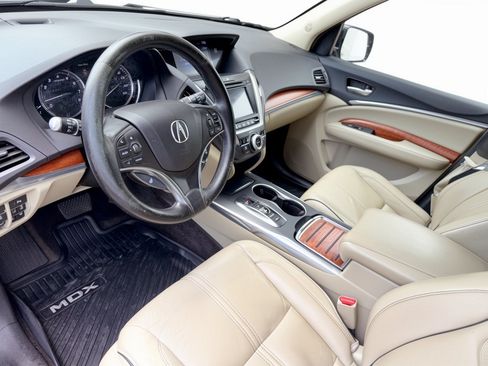 Used 2017 Acura MDX w/ Advance Package FWD image 4
