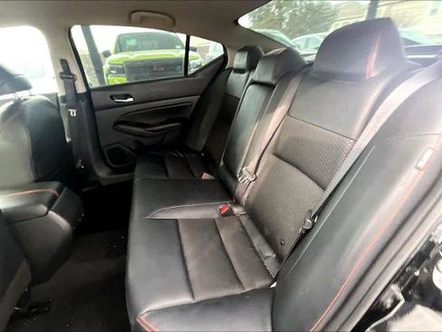 Certified 2024 Nissan Altima 2.5 SR image 19