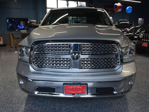 Used 2018 RAM 1500 Laramie image 17