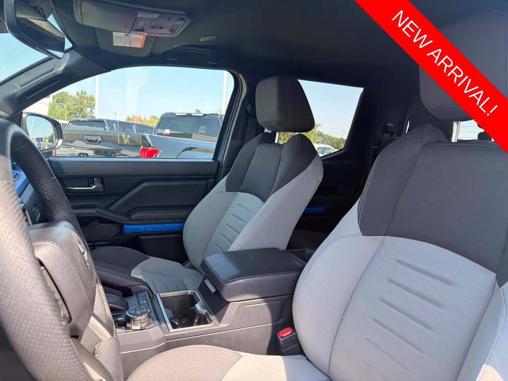 Used 2026 Toyota Tacoma TRD Off-Road w/ TRD Off Road Upgrade Package AWD/4WD image 8