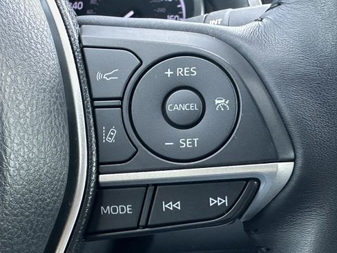 Used 2021 Toyota Camry XLE w/ Navigation Upgrade Package FWD image 25
