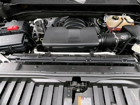 Used 2021 Chevrolet Silverado 1500 LT Trail Boss image 10